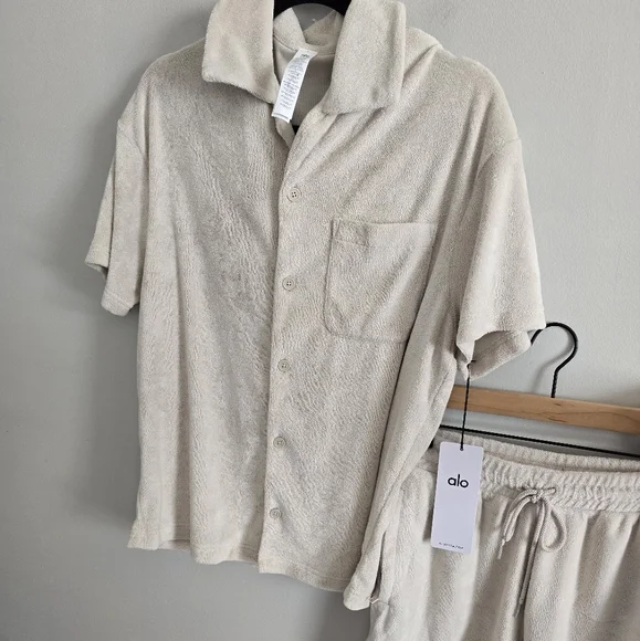 NWT Alo Yoga Coastal Terry Shirt and Short Set Bone Small - Picture 7 of 10